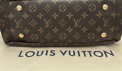 replica louis vuitton that comes with two straps|authentic Louis Vuitton stamp.